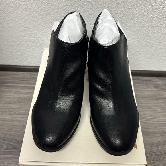 LifeStride Lorelai Ankle Boot - Picture 4 of 9